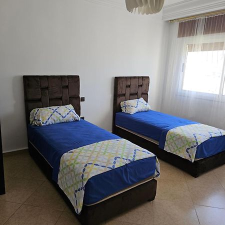 Vaste Appartement Au Centre De Tétouan Екстериор снимка